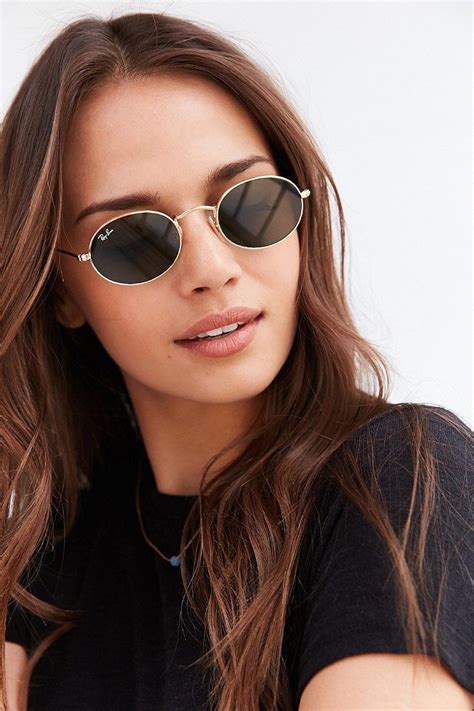 ray ban sunglasses for oval face